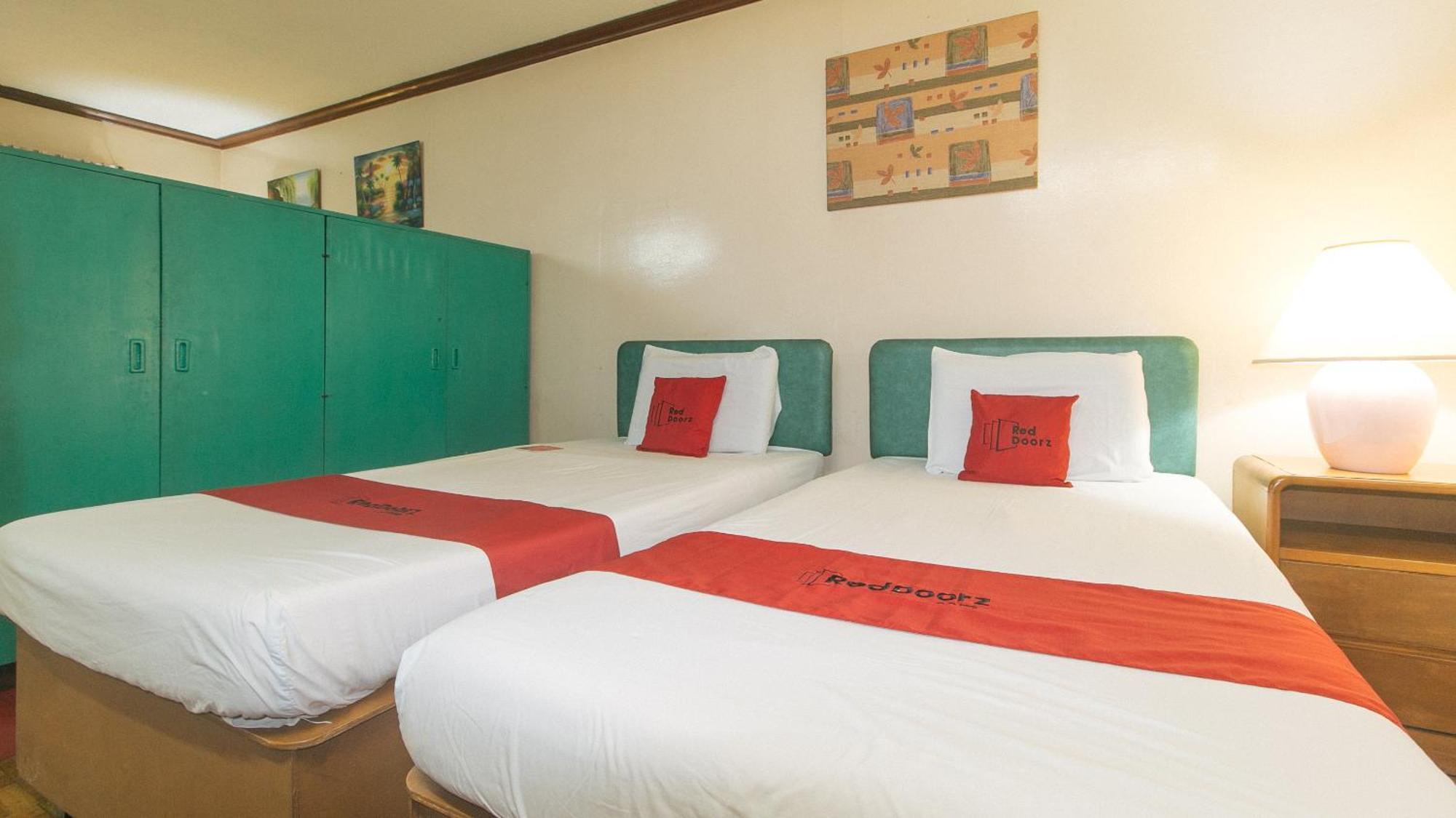 Reddoorz At Broadway Court Apartelle Quezon City Kültér fotó