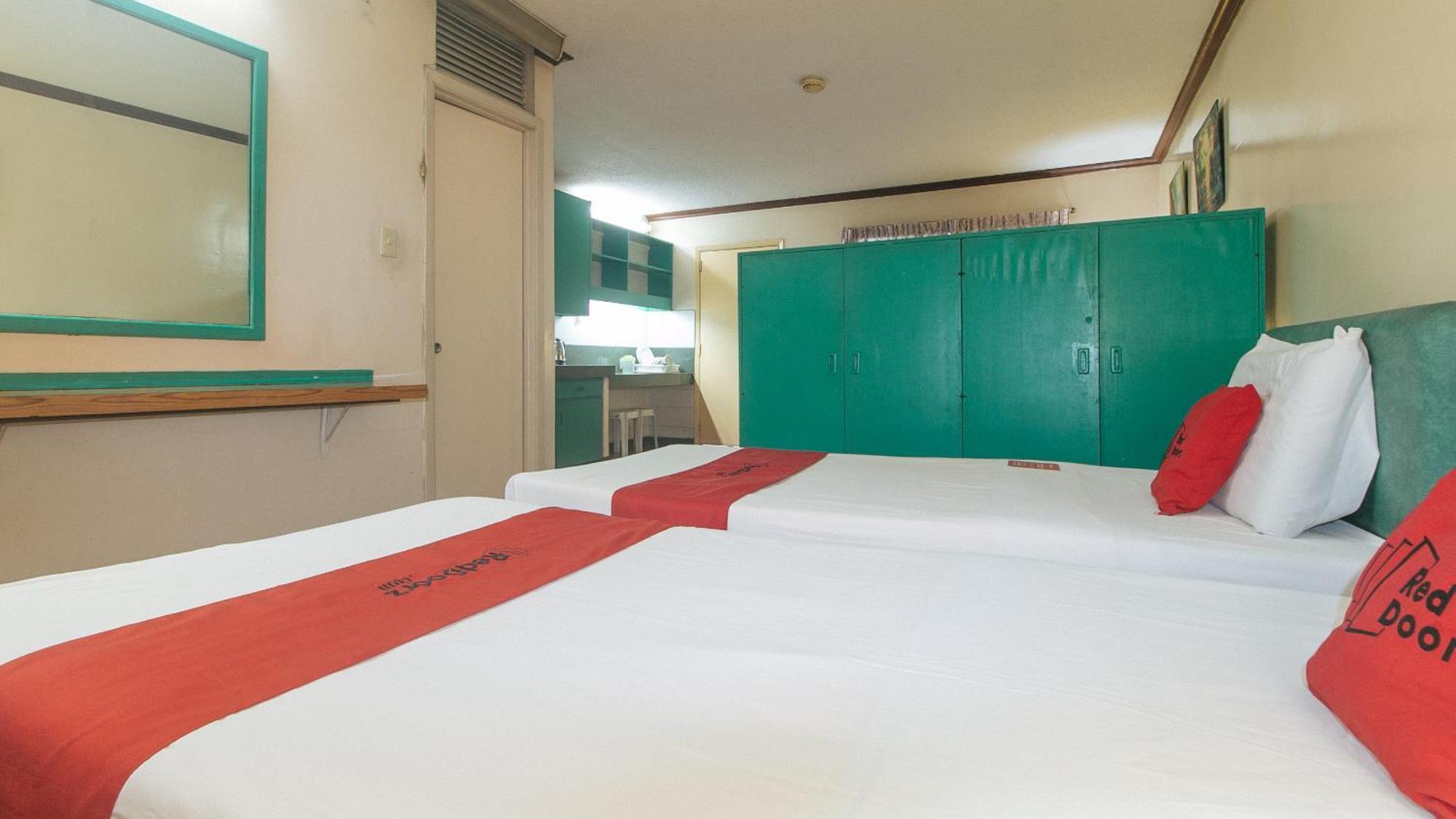 Reddoorz At Broadway Court Apartelle Quezon City Kültér fotó