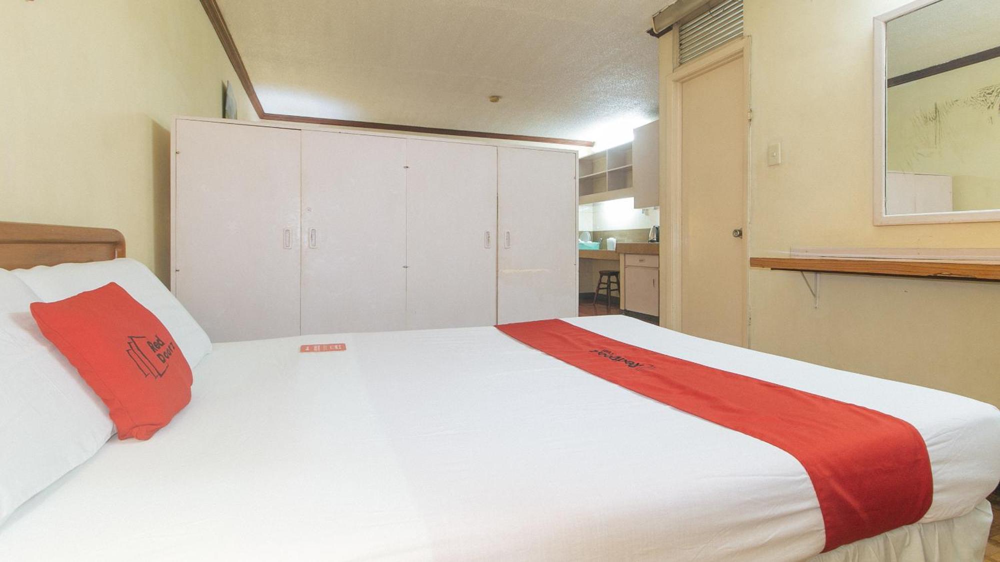 Reddoorz At Broadway Court Apartelle Quezon City Kültér fotó