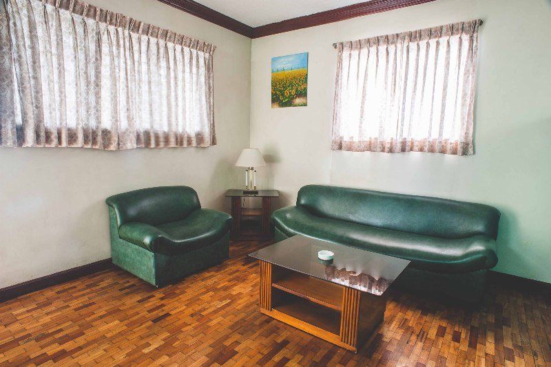 Reddoorz At Broadway Court Apartelle Quezon City Kültér fotó